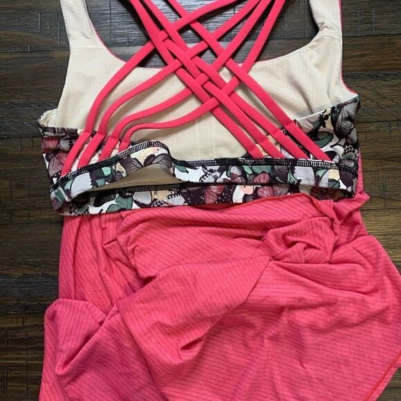 Lululemon Wild Butterfly Pink Tank Size 6‎ - Picture 3 of 5